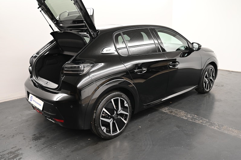 Vehicle image PEUGEOT 208