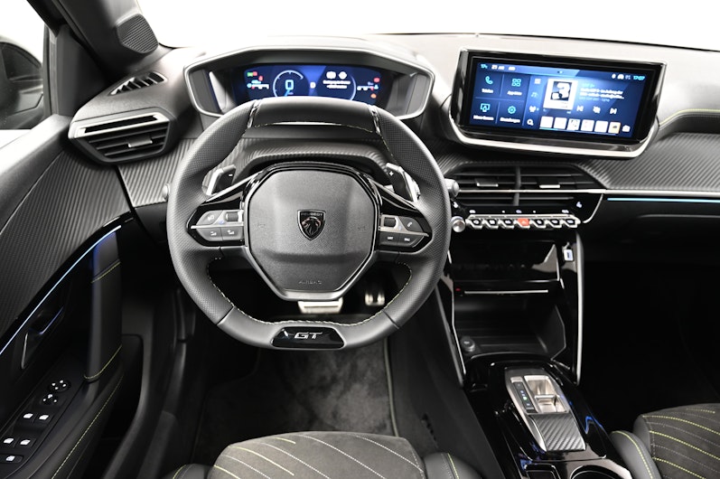 Vehicle image PEUGEOT 208