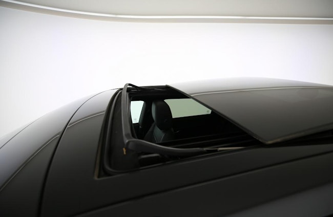 Vehicle image 13 Vehicle image 13