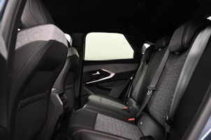 Vehicle image PEUGEOT 3008 1.2 Hybrid Allure