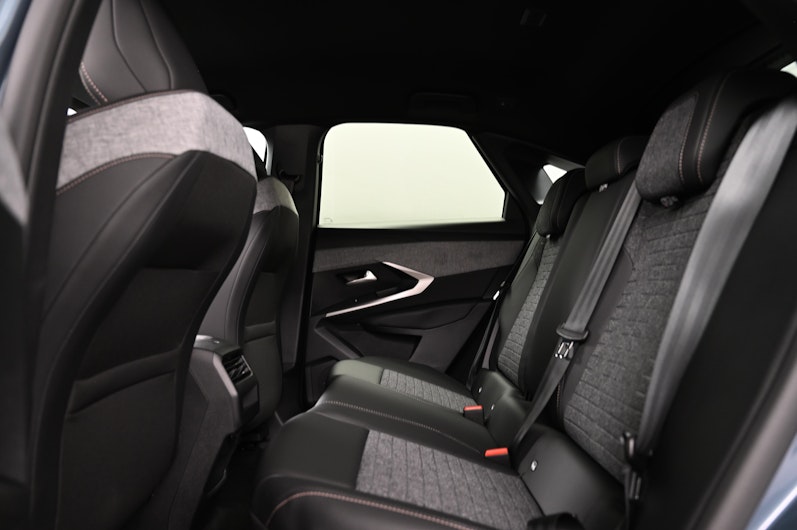 Vehicle image PEUGEOT 3008