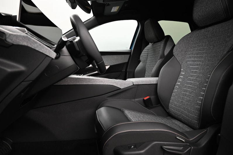 Vehicle image PEUGEOT 3008