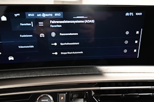 Vehicle image PEUGEOT 3008 1.2 Hybrid GT