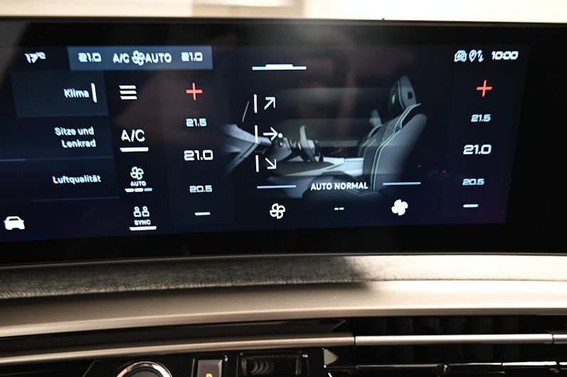 Vehicle image PEUGEOT 3008