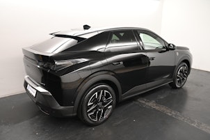 Vehicle image PEUGEOT 3008 1.2 Hybrid GT