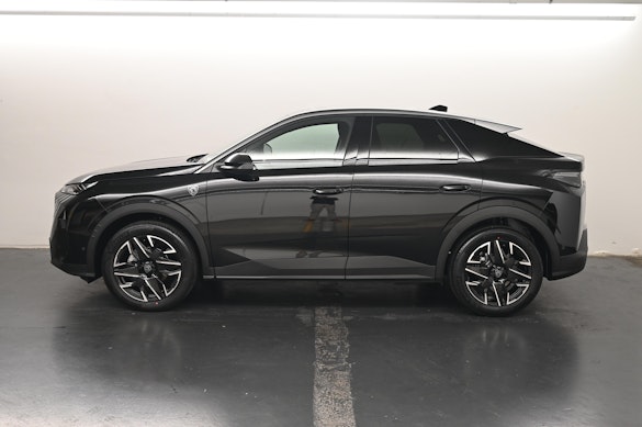 PEUGEOT 3008 1.2 Hybrid GT 2