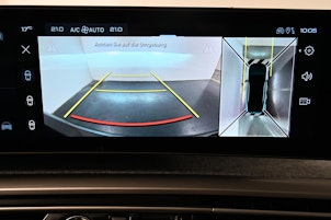 Vehicle image PEUGEOT 3008 1.2 Hybrid GT