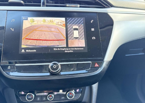 Vehicle image 9 Vehicle image 9