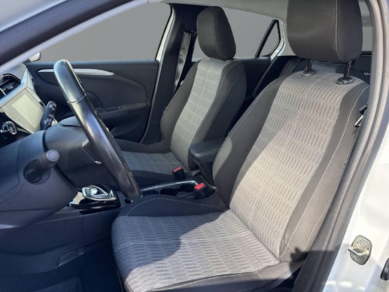 Vehicle image 10 Vehicle image 10