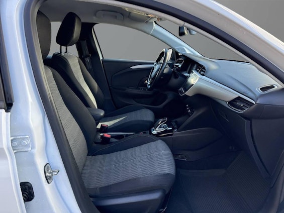 Vehicle image 11 Vehicle image 11