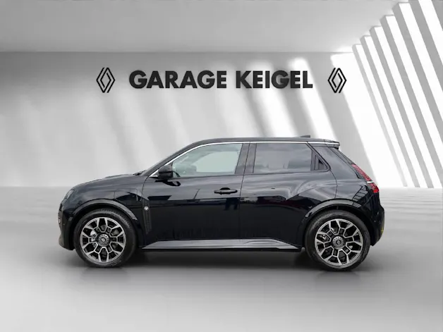Renault R5 E-Tech Comfort Range Roland Garros