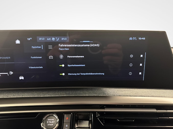 image du véhicule PEUGEOT 3008