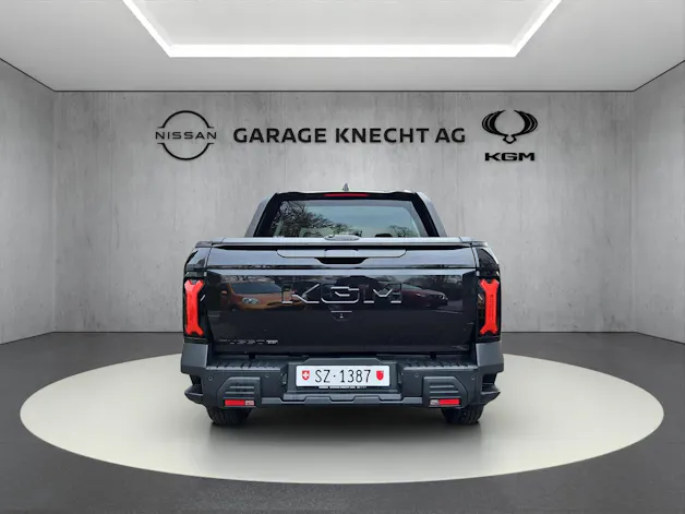 KGM Musso EV Blackline