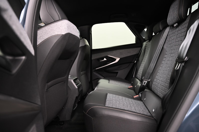 Vehicle image PEUGEOT 3008