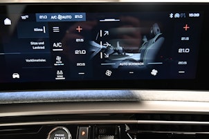 Vehicle image PEUGEOT 3008 e-Allure