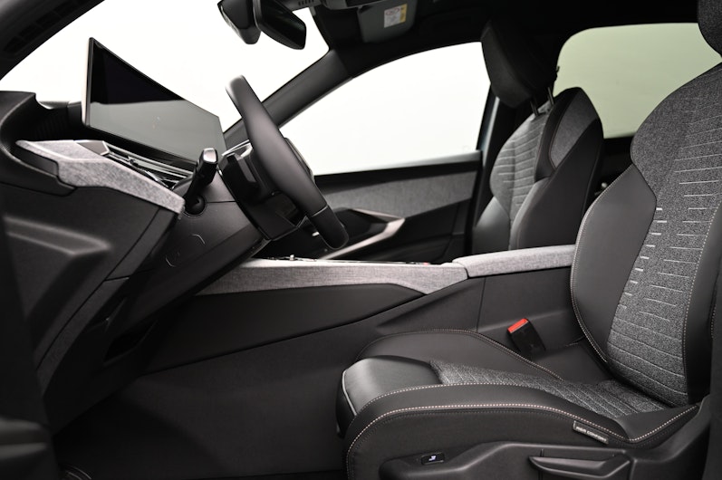 Vehicle image PEUGEOT 3008