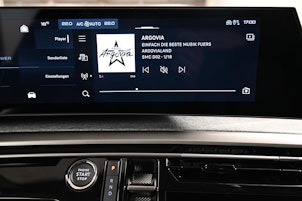 Vehicle image PEUGEOT 3008 e-Allure