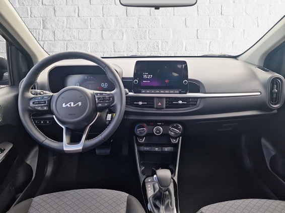 Vehicle image 4 Vehicle image 4