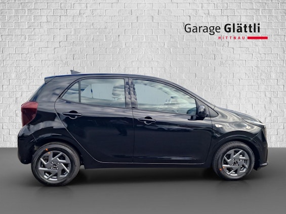 Vehicle image 38 Vehicle image 38