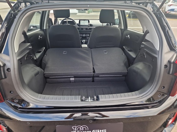 Vehicle image 31 Vehicle image 31