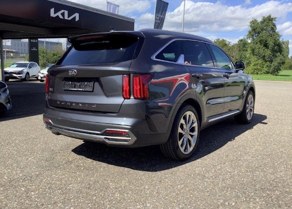 Vehicle image 5 Vehicle image 5