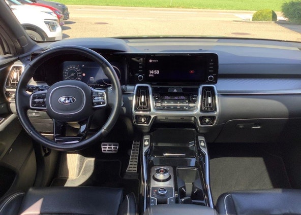 Vehicle image 8 Vehicle image 8