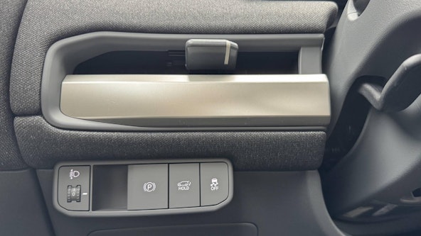 Vehicle image 9 Vehicle image 9