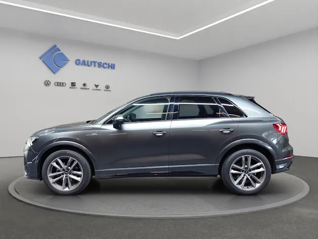 Audi Q3 35 TDI S line quattro S-tronic