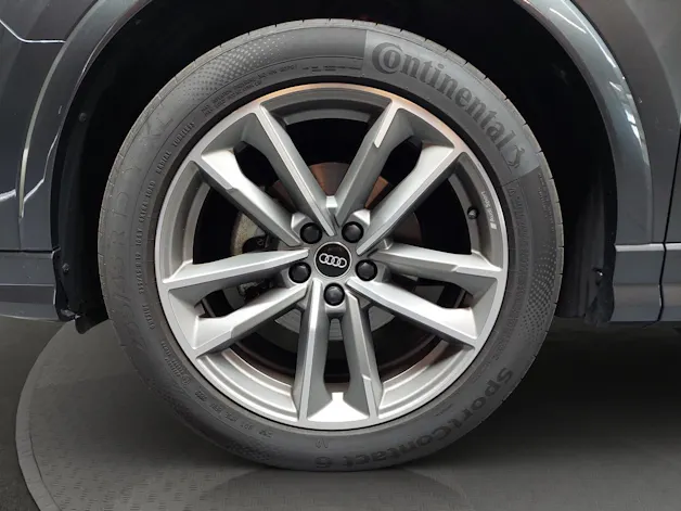 Audi Q3 35 TDI S line quattro S-tronic
