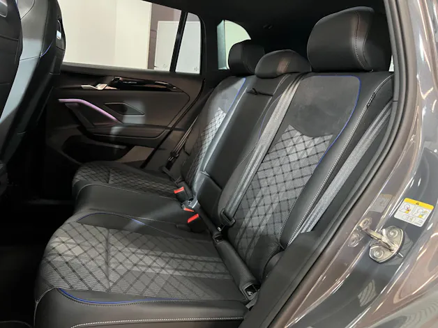 VW Tiguan 2.0 TSI DSG R-Line 4Motion