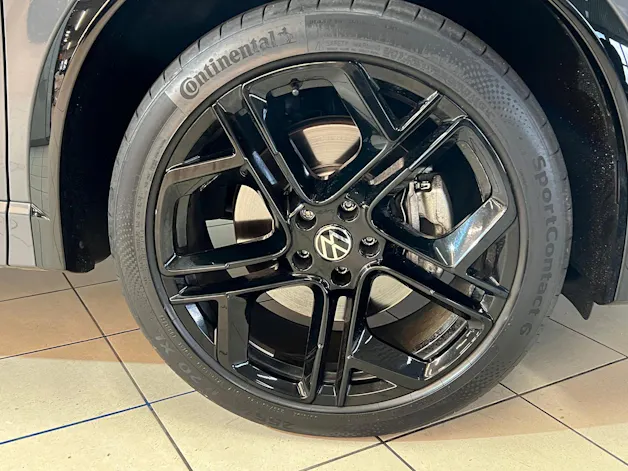 VW Tiguan 2.0 TSI DSG R-Line 4Motion