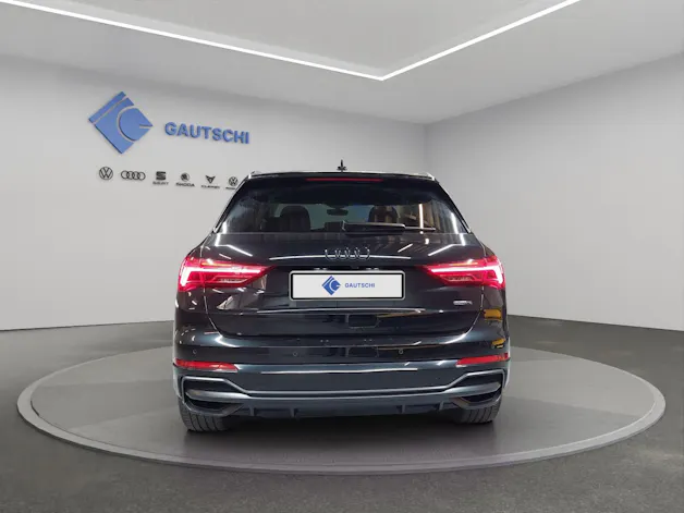Audi Q3 35 TDI S line quattro S-tronic
