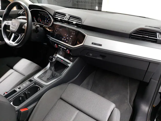 Audi Q3 35 TDI S line quattro S-tronic