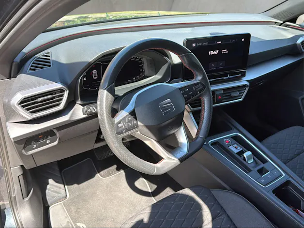 SEAT Leon ST 1.4 eHybrid pHEV DSG Hola FR