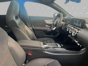 Mercedes-Benz CLA 250 4Matic 8G-DCT