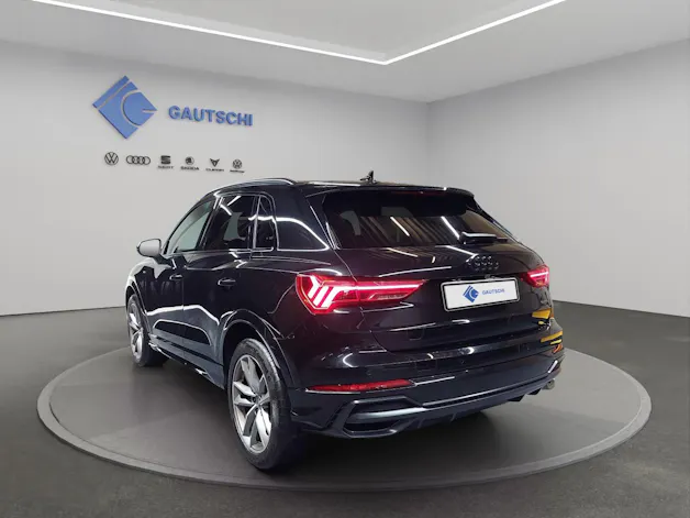 Audi Q3 35 TDI S line quattro S-tronic