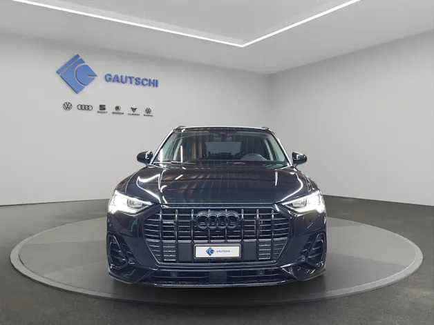 Audi Q3 35 TDI S line quattro S-tronic