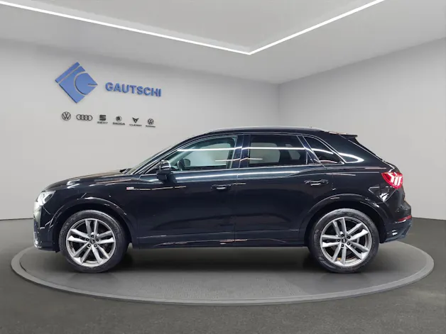 Audi Q3 35 TDI S line quattro S-tronic