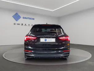 Audi Q3 35 TDI S line quattro S-tronic