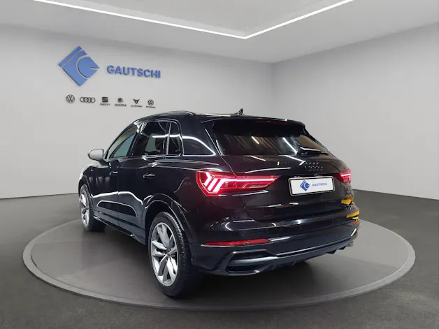 Audi Q3 35 TDI S line quattro S-tronic