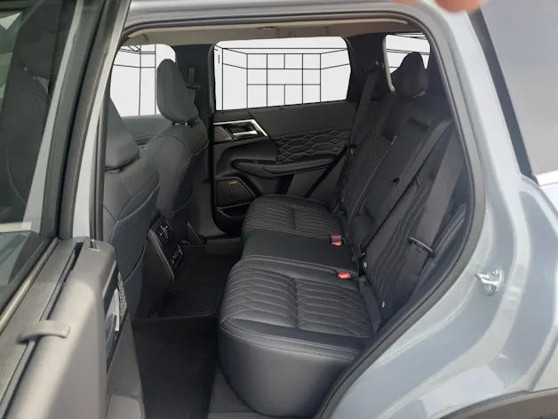 Mitsubishi Outlander 2.4 PHEV NEW Instyle 4x4