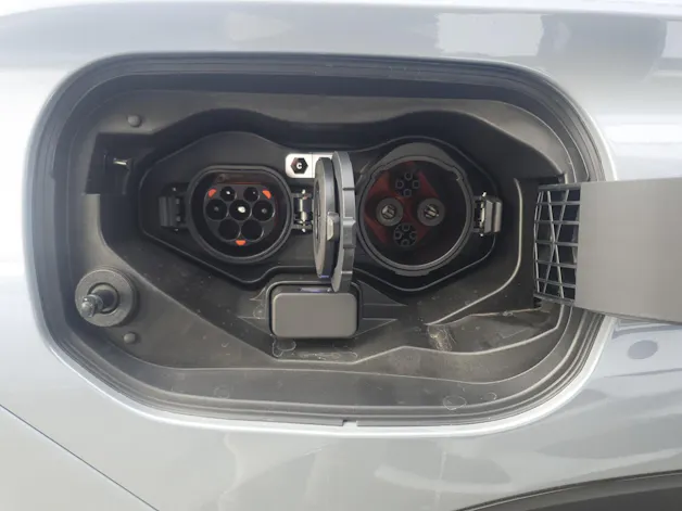 Mitsubishi Outlander 2.4 PHEV NEW Instyle 4x4