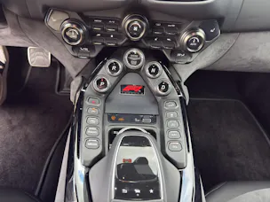 Aston Martin V8 Vantage Coupé 4.0 V8 Bi-Turbo F1