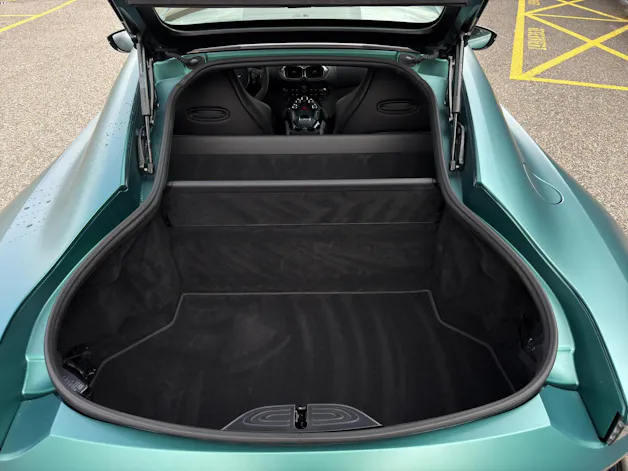 Aston Martin V8 Vantage Coupé 4.0 V8 Bi-Turbo F1