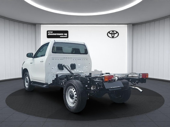 Vehicle image 8 Vehicle image 8