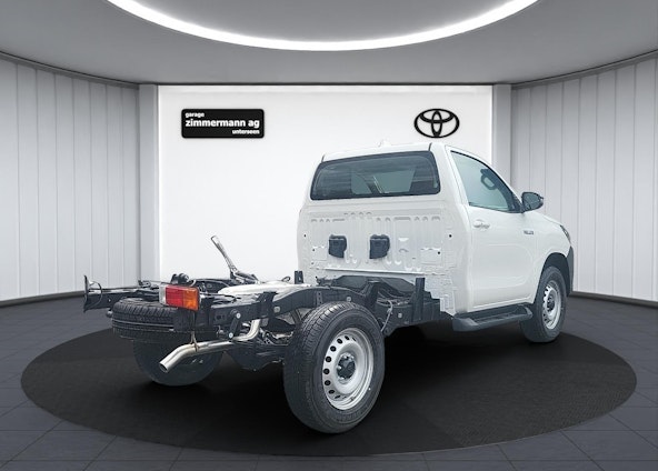 Vehicle image 6 Vehicle image 6