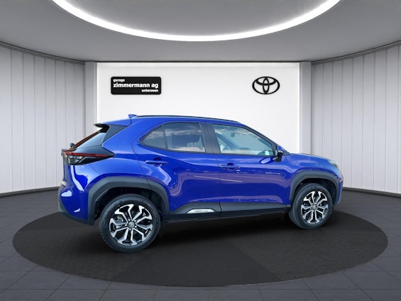 Vehicle image 4 Vehicle image 4