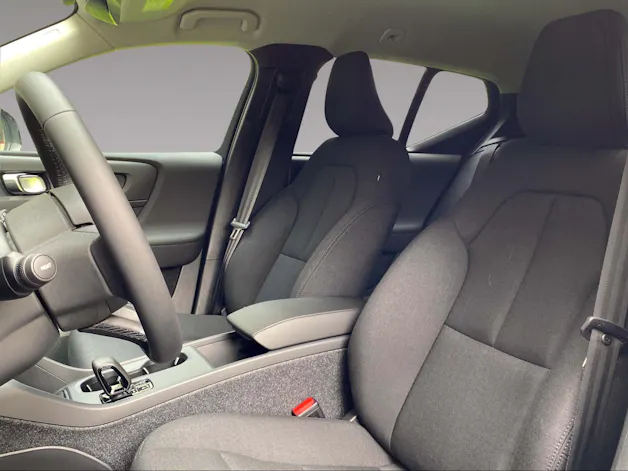 Volvo EX40 Essential