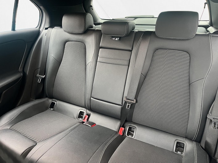 Vehicle image MERCEDES-BENZ A 250