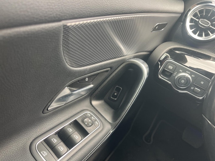 Vehicle image MERCEDES-BENZ A 250